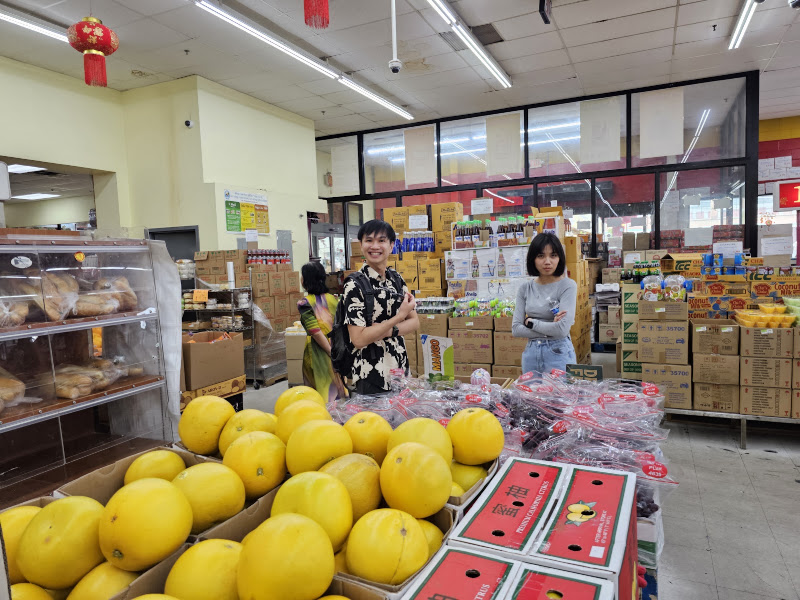 Hung Vuong Supermarket 5