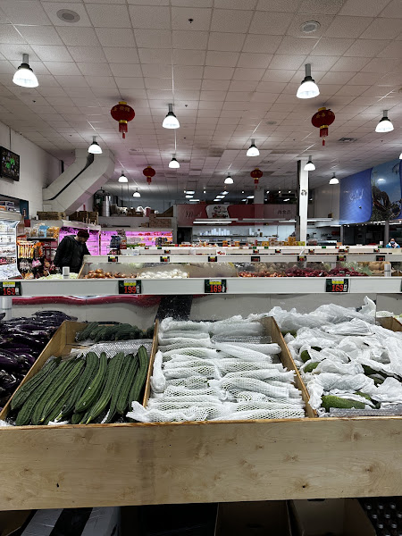 New Spring Garden Supermarket 5