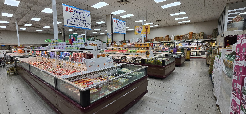 Ben Thanh Supermarket 4