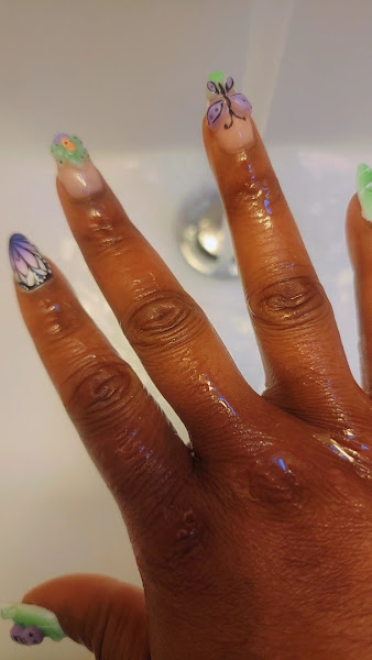 4 Seasons Nail 2