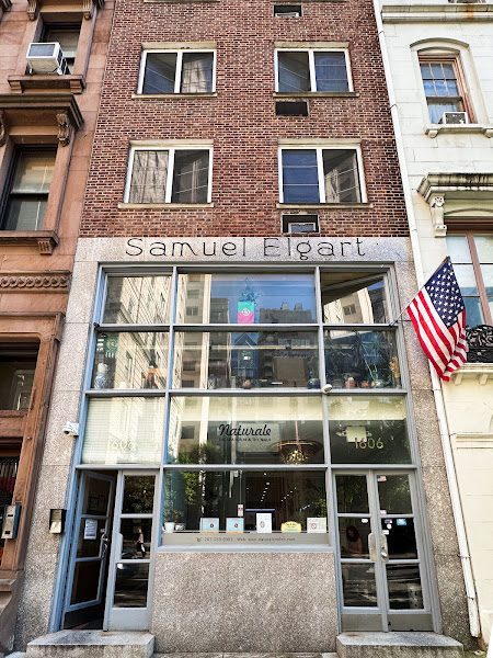 Naturale Salon