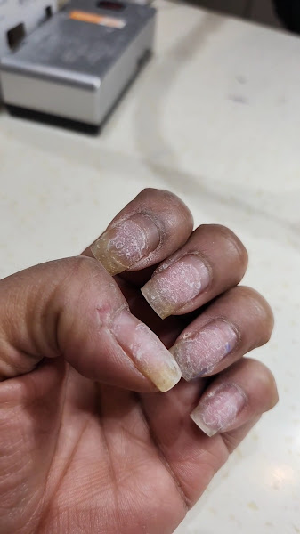 LUXE NAIL BAR at Temple University 3