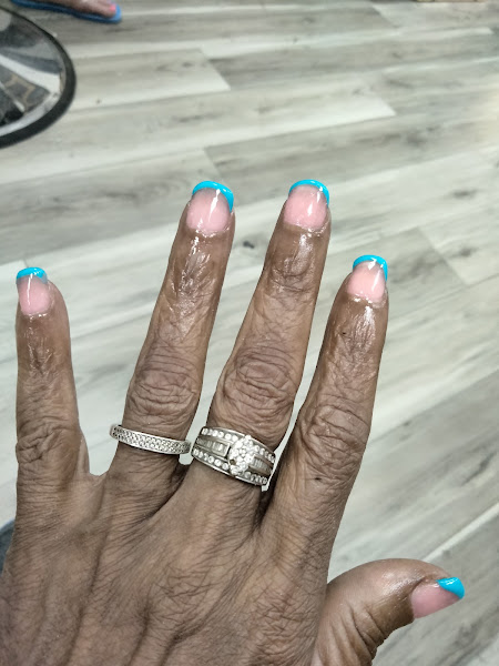 Tran Nails 4