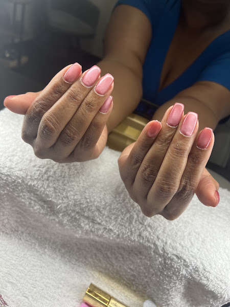 Aura nail spa 5