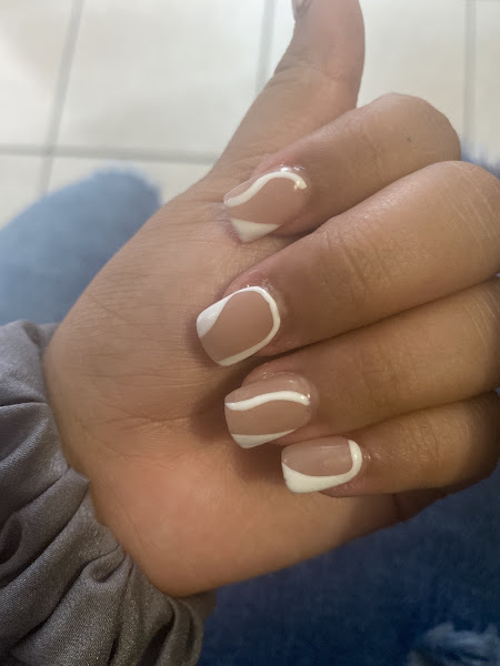 Phong Van Nail 4