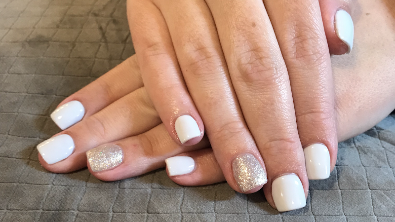 Beautique Lash & Nails 5