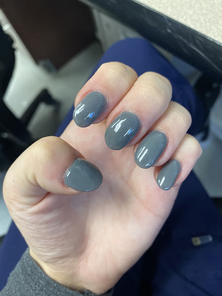 4 Sisters Nail Salon 4
