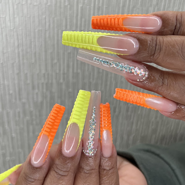 Omnia Nail Spa - City Line 5