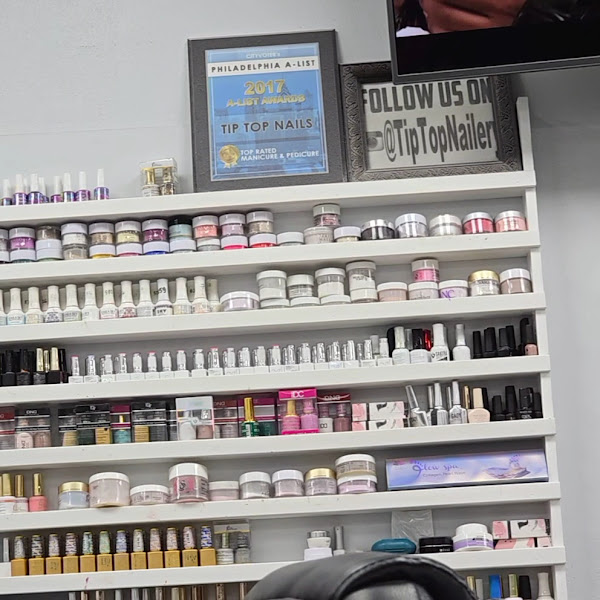 Tip Top Nail Salon 3