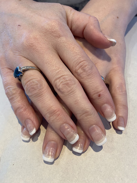 Nail Polish Bar Spa 4