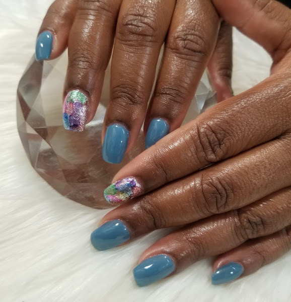 Flare Nail Studio at Phenix Salon Suites 5