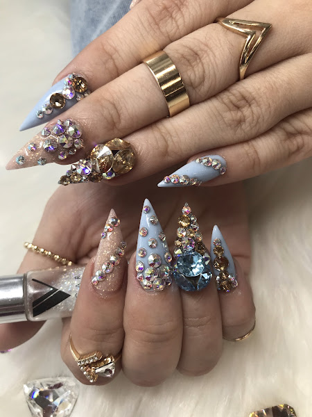 Chrissy Nails 3
