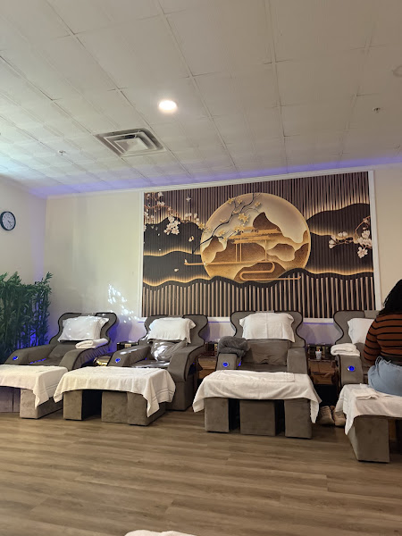 YU ZU Foot & Body Massage Spa 4