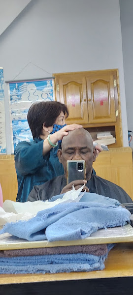 Vin's Beauty Salon 4