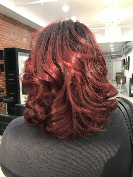 ME on 2ND Hair Salon 5