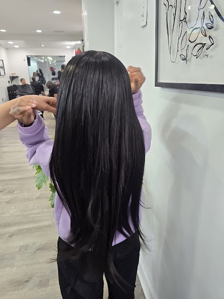 Luisiany's Dominican Salon
