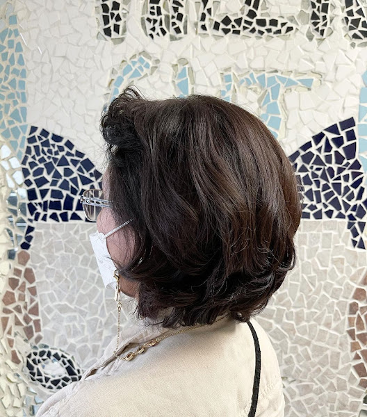 Seng’s Salon 3