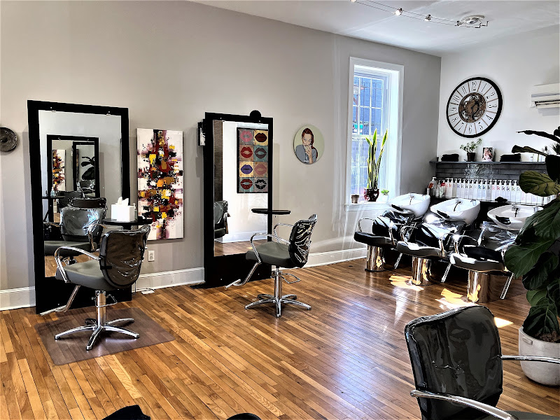 Salon 822 4