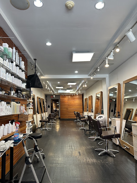 Architeqt Salon and Gallery 3