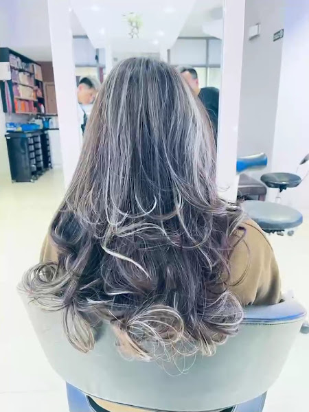 Eagle Hair Styling Salon 3