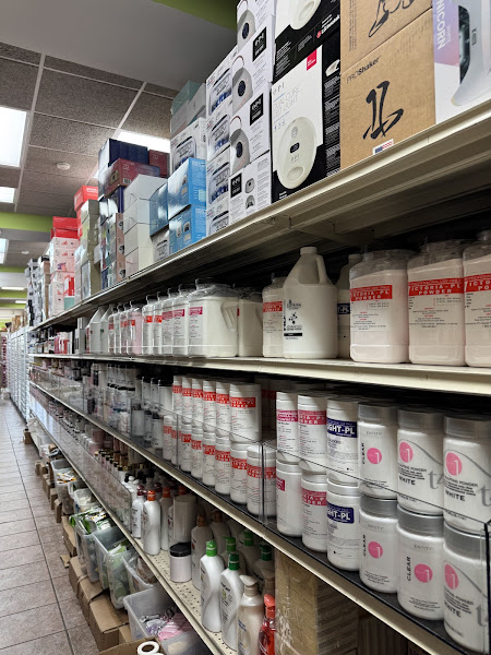 US Maxim Nail Supply II, LLC 4