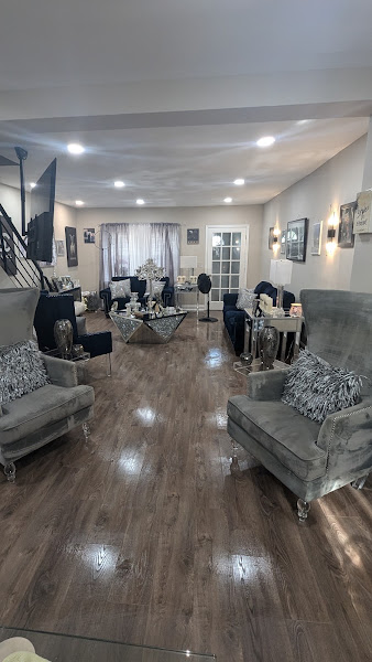 Tia is my REALtor 4