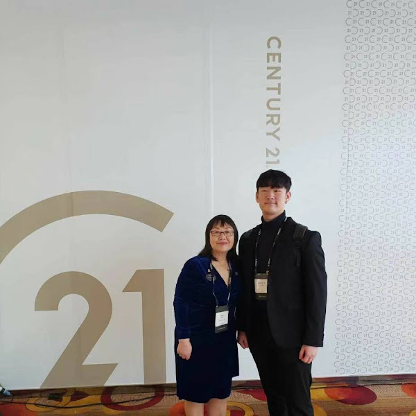 CENTURY 21 Advantage Gold: South Philadelphia 4