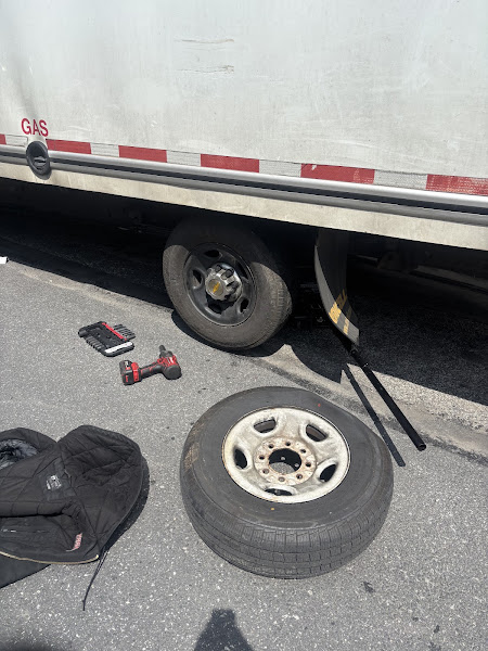 L.L Mobile Auto Repair & Roadside Assistance 4