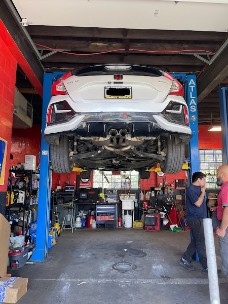 Xavier's Auto Center 5