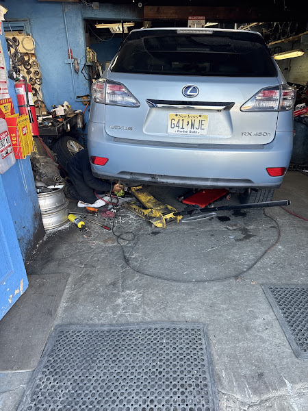 Vern's Auto Repair Shop