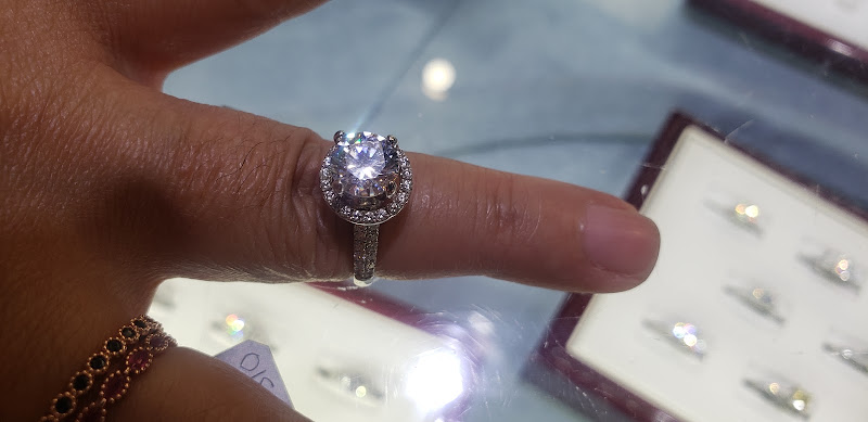 Tang's Jewelry 4