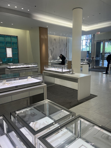 Tiffany & Co. 4