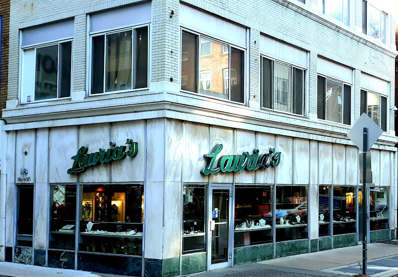 Lauria's Jewelers