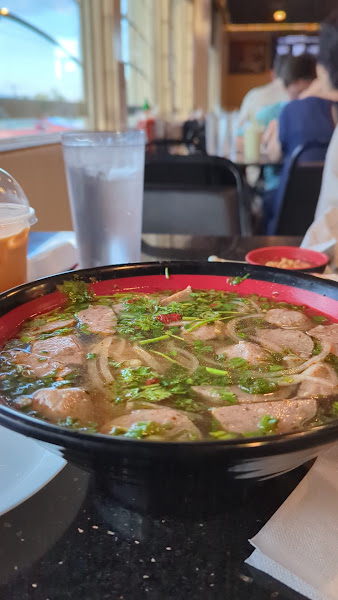 Phở Season, Vietnamese Noodle & Grill 3