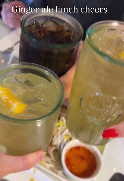 GOLDEN SAIGON Restaurant 3