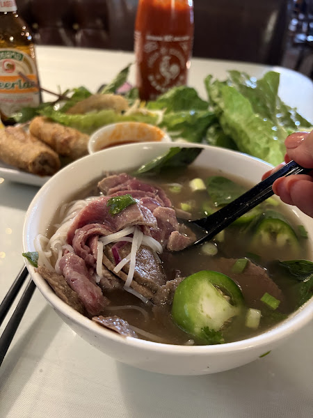 GOLDEN SAIGON Restaurant 5