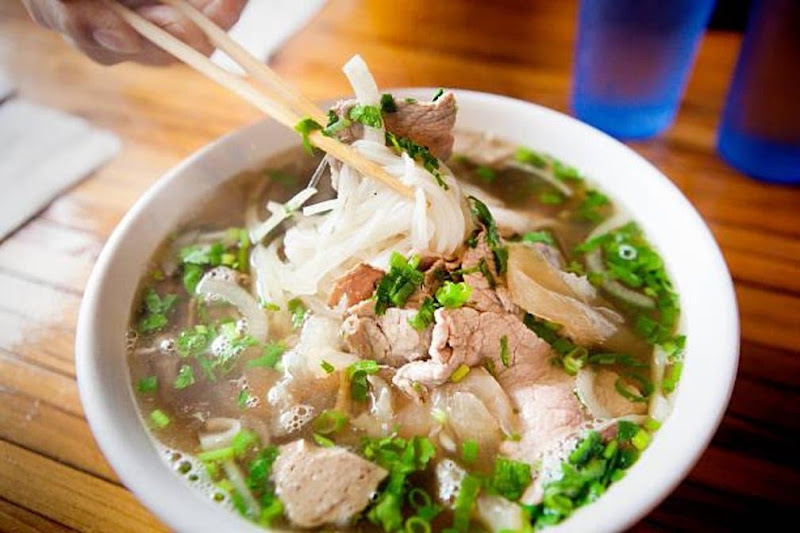 PHO & WOK 4