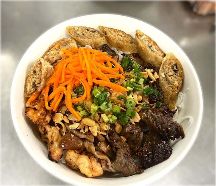 PHO & WOK 5
