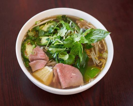 ViVi Pho - Glendale, CO 5