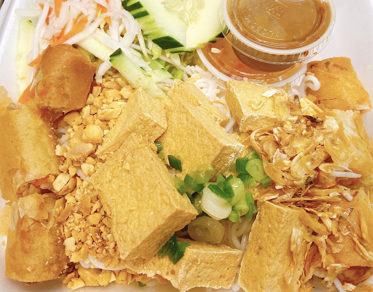 Phở Hậu Restaurant 4
