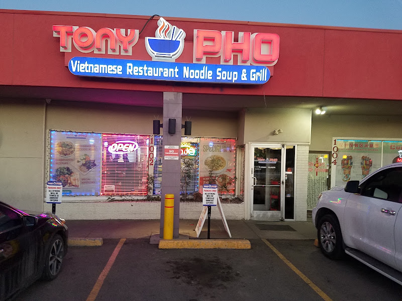 Tony Pho Vietnamese Restaurant Noodle soup and Grill 2