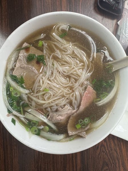 Pho 8 Vietnamese & Chinese Restaurant 3
