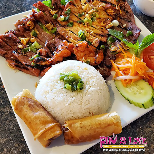 Phở 2 Love Vietnamese Noodles & Grill Restaurant 5