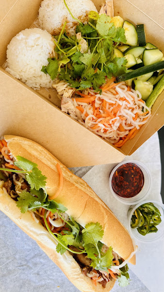 Vinh Xuong Bakery 4