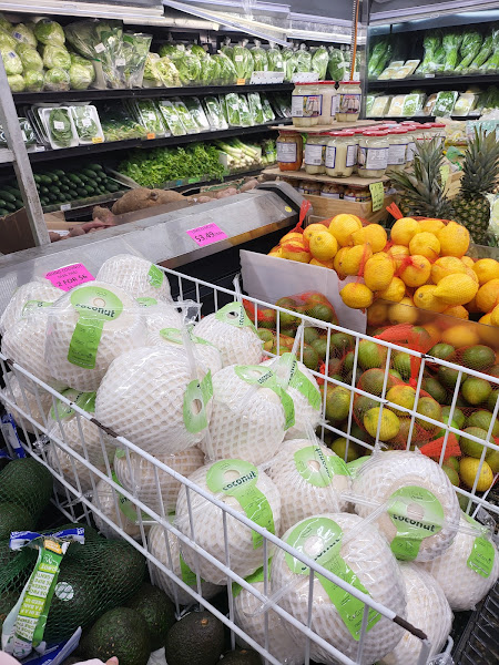 Little Saigon Market - Asian Grocery Store & Pescado Frito 4