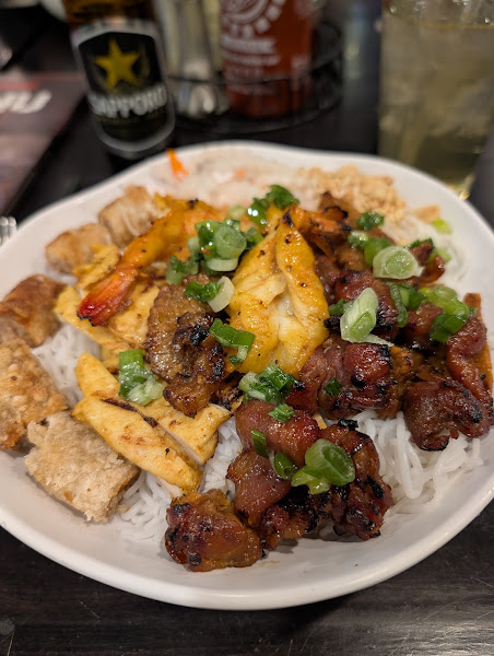 Viet's Restaurant 5