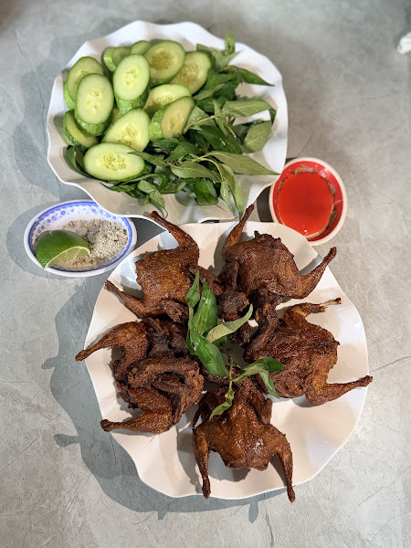 CHÀO & CHÉN VIETNAMESE KITCHEN 5