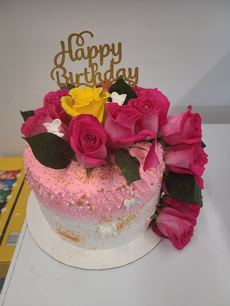 Panadería y pastelería las delicias 4