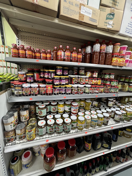 Lucky Stars Micronesia Asian Grocery Store 5