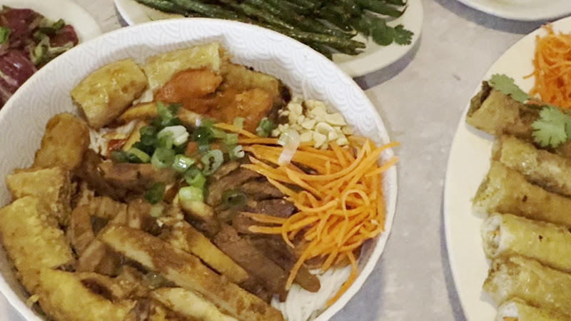 Applewood Vietnamese Restaurant 3